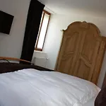 De La Gare Hotel