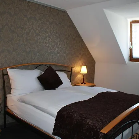 De La Gare Hotell Monthey