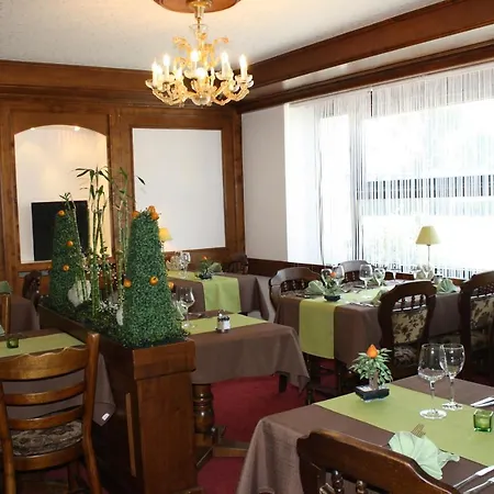 De La Gare Hotel
